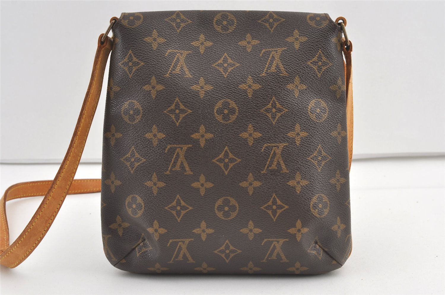 Auth Louis Vuitton Monogram Musette Salsa M51387 Long Shoulder Cross Bag 8788J