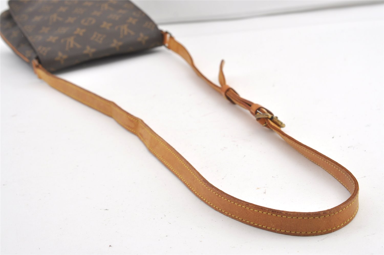 Auth Louis Vuitton Monogram Musette Salsa M51387 Long Shoulder Cross Bag 8788J