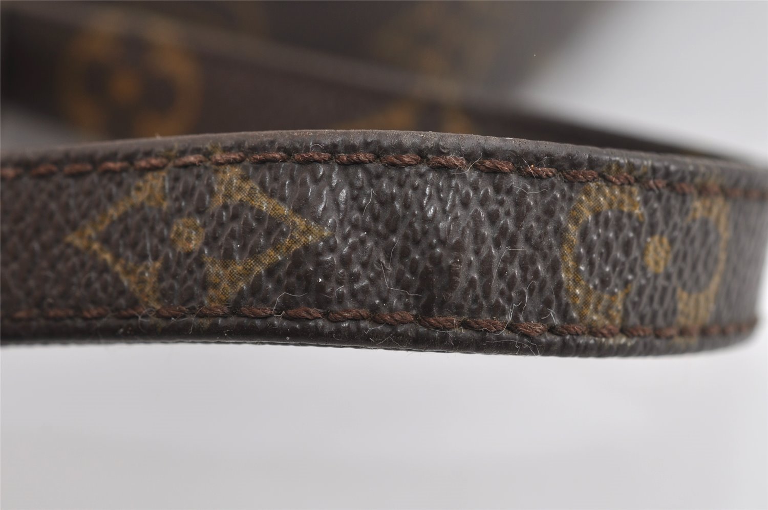 Authentic Louis Vuitton Monogram Marly Dragonne Clutch Hand Bag Old Model 8791I