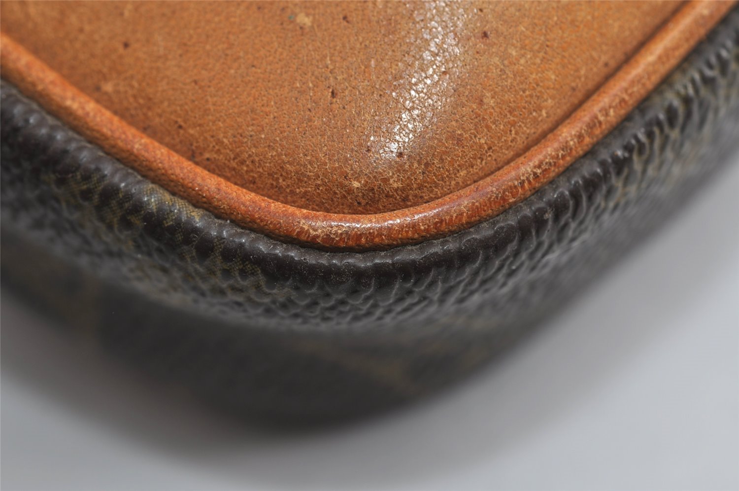 Authentic Louis Vuitton Monogram Marly Dragonne Clutch Hand Bag Old Model 8791I