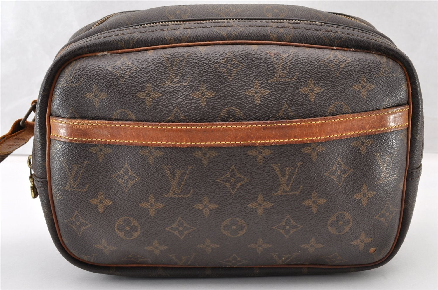 Authentic Louis Vuitton Monogram Reporter PM Shoulder Bag M45254 Junk 8796I