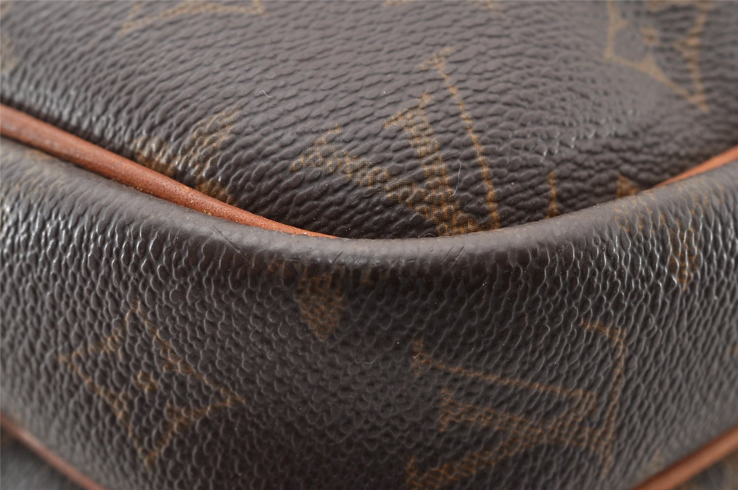 Authentic Louis Vuitton Monogram Reporter PM Shoulder Bag M45254 Junk 8796I