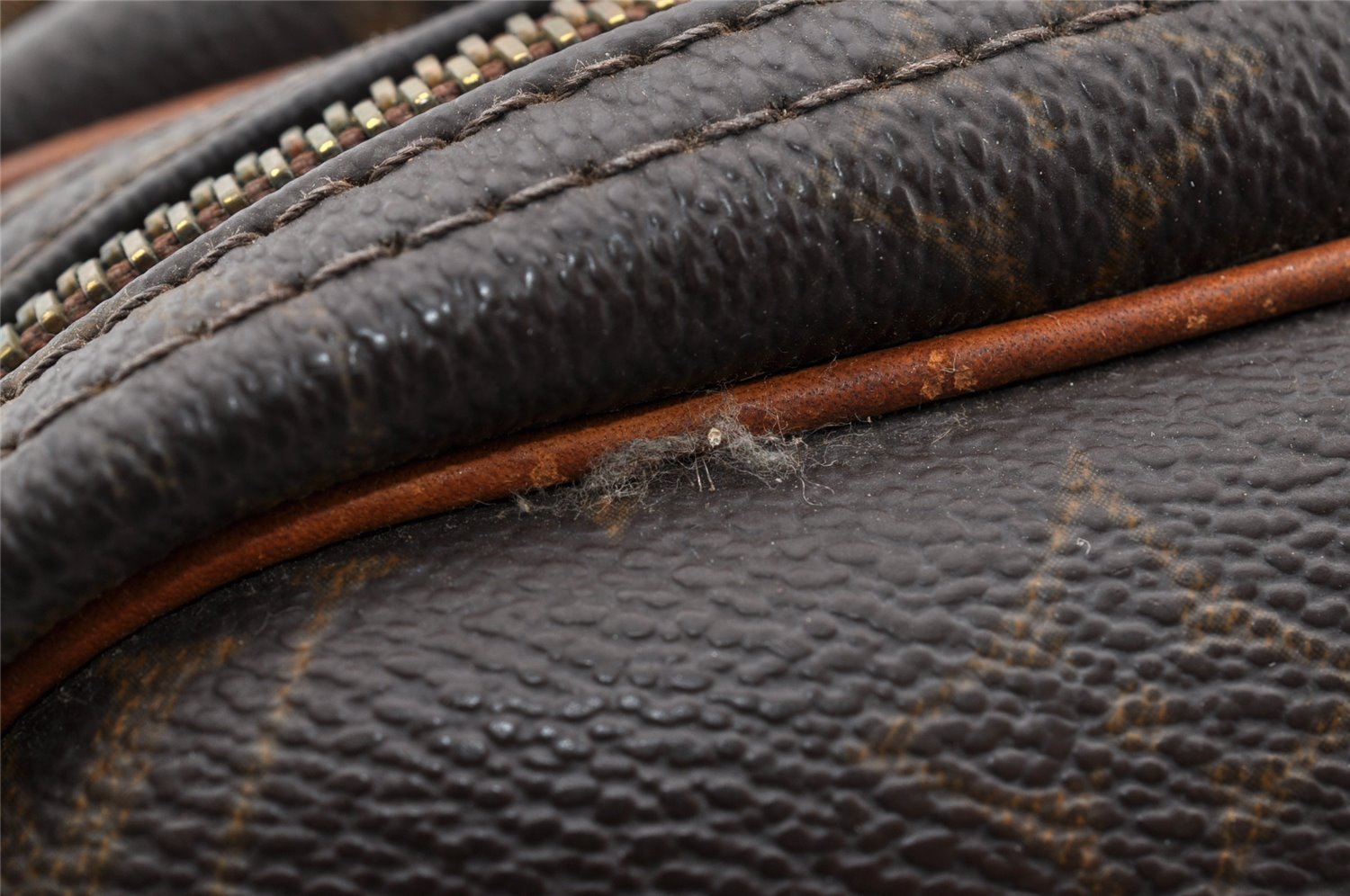 Authentic Louis Vuitton Monogram Reporter PM Shoulder Bag M45254 Junk 8796I