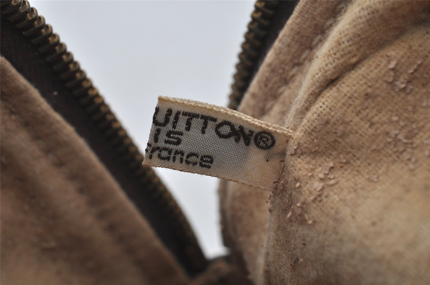 Auth Louis Vuitton Monogram Trousse Toilette 28 Clutch Bag M47522 LV Junk 8799I