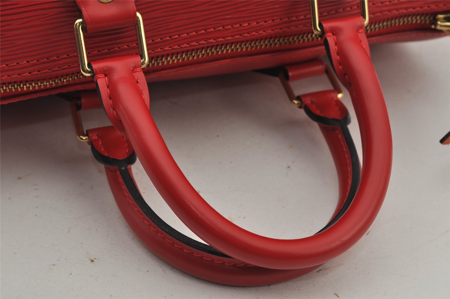 Authentic Louis Vuitton Epi Speedy 25 Hand Boston Bag Red M43017 LV 8799J