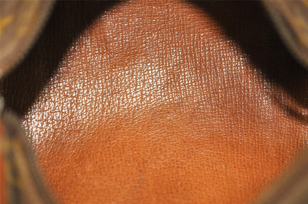 Authentic Louis Vuitton Monogram Papillon 26 Hand Bag Old Model LV 8801I