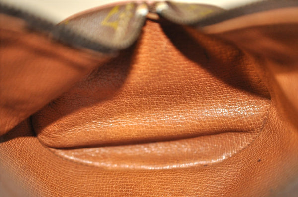 Authentic Louis Vuitton Monogram Papillon 26 Hand Bag Old Model LV 8801I