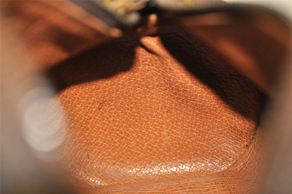 Authentic Louis Vuitton Monogram Papillon 26 Hand Bag Old Model LV 8801I