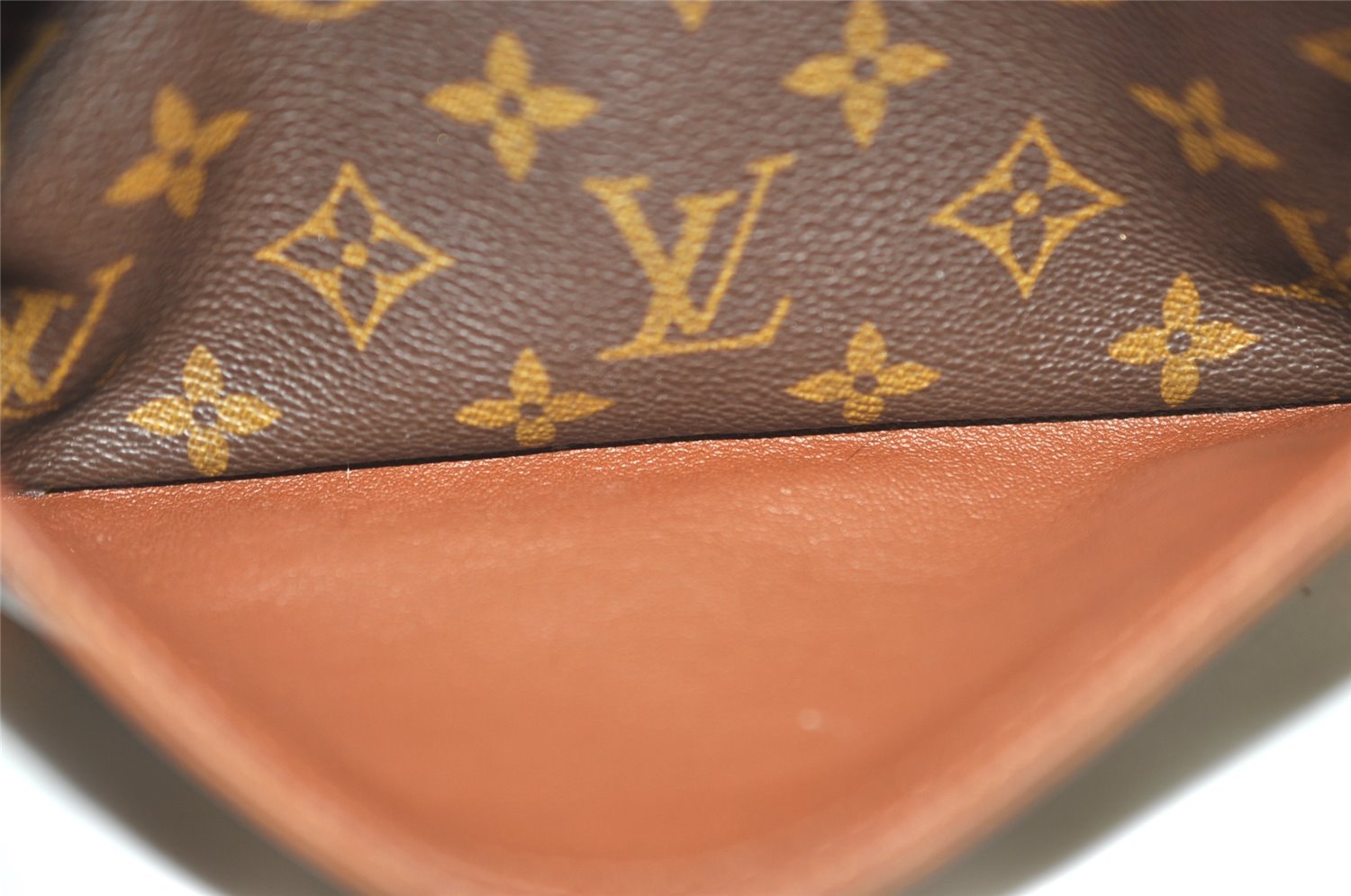 Authentic Louis Vuitton Monogram Trocadero 23 Shoulder Cross Bag M51276 LV 8801J