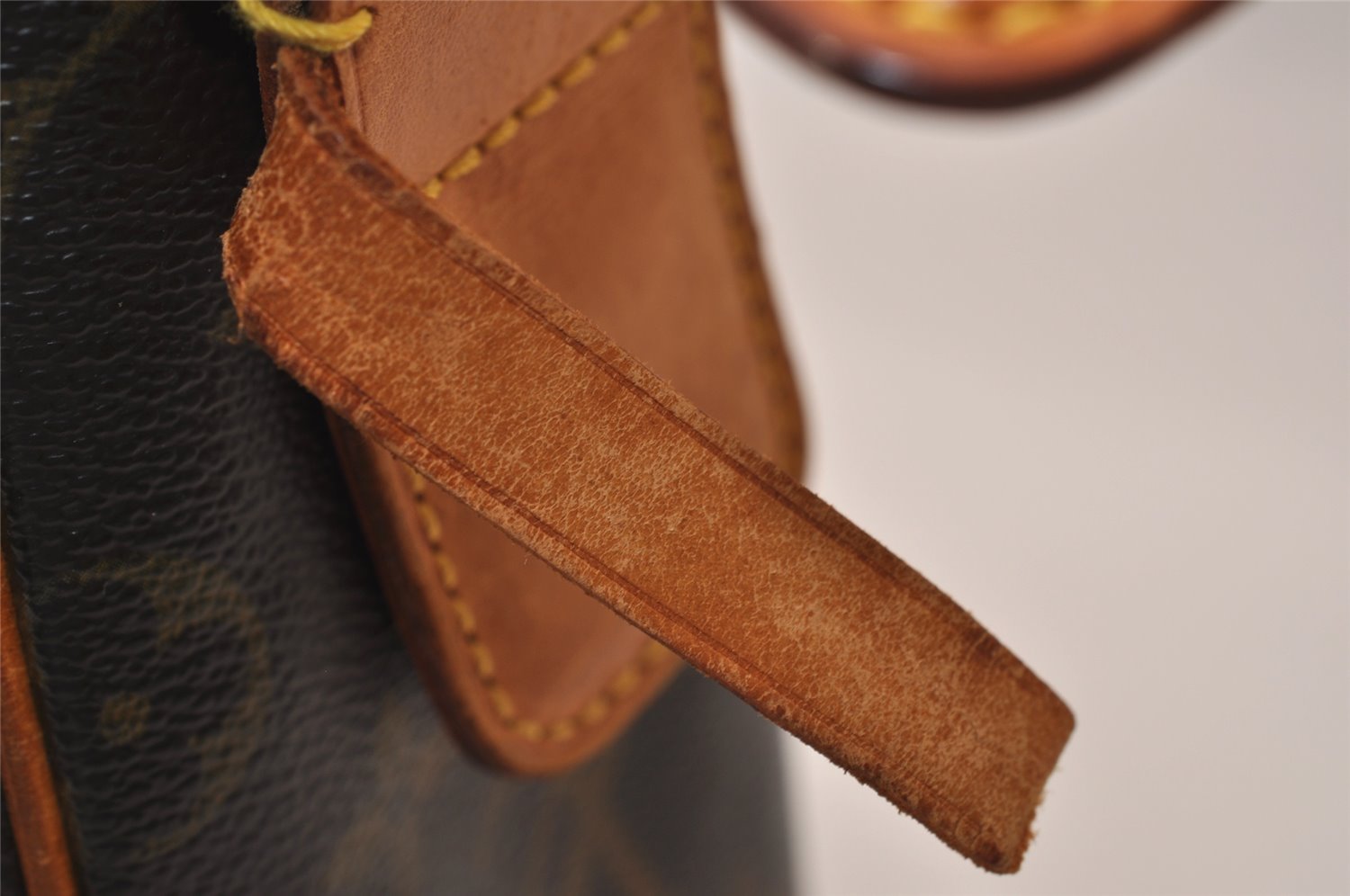 Authentic Louis Vuitton Monogram Viva Cite GM Shoulder Bag M51163 LV 8805J