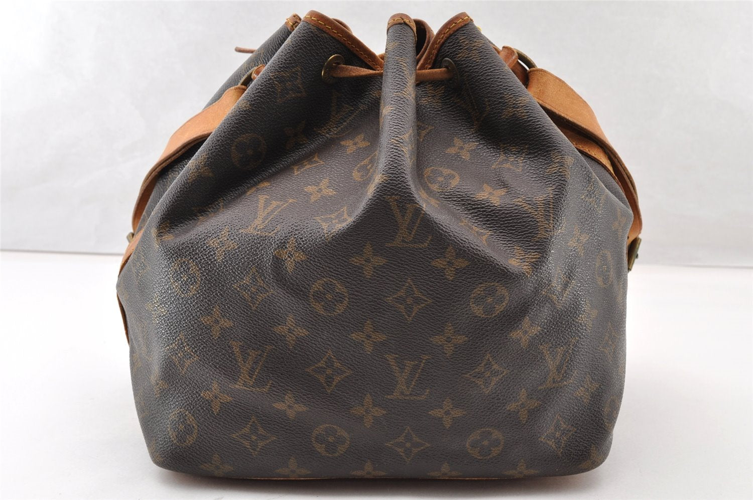 Authentic Louis Vuitton Monogram Petit Noe M42226 Shoulder Drawstring Bag 8807I