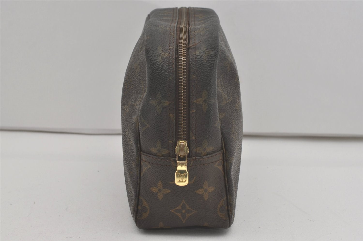 Auth Louis Vuitton Monogram Trousse Toilette 28 Clutch Bag M47522 Junk 8808I