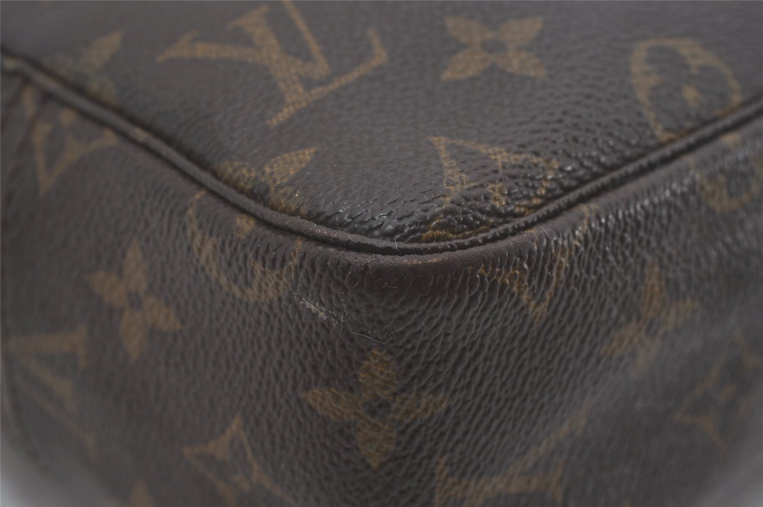 Auth Louis Vuitton Monogram Trousse Toilette 28 Clutch Bag M47522 Junk 8808I