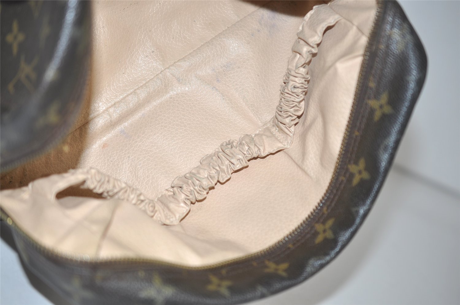 Auth Louis Vuitton Monogram Trousse Toilette 28 Clutch Bag M47522 Junk 8808I