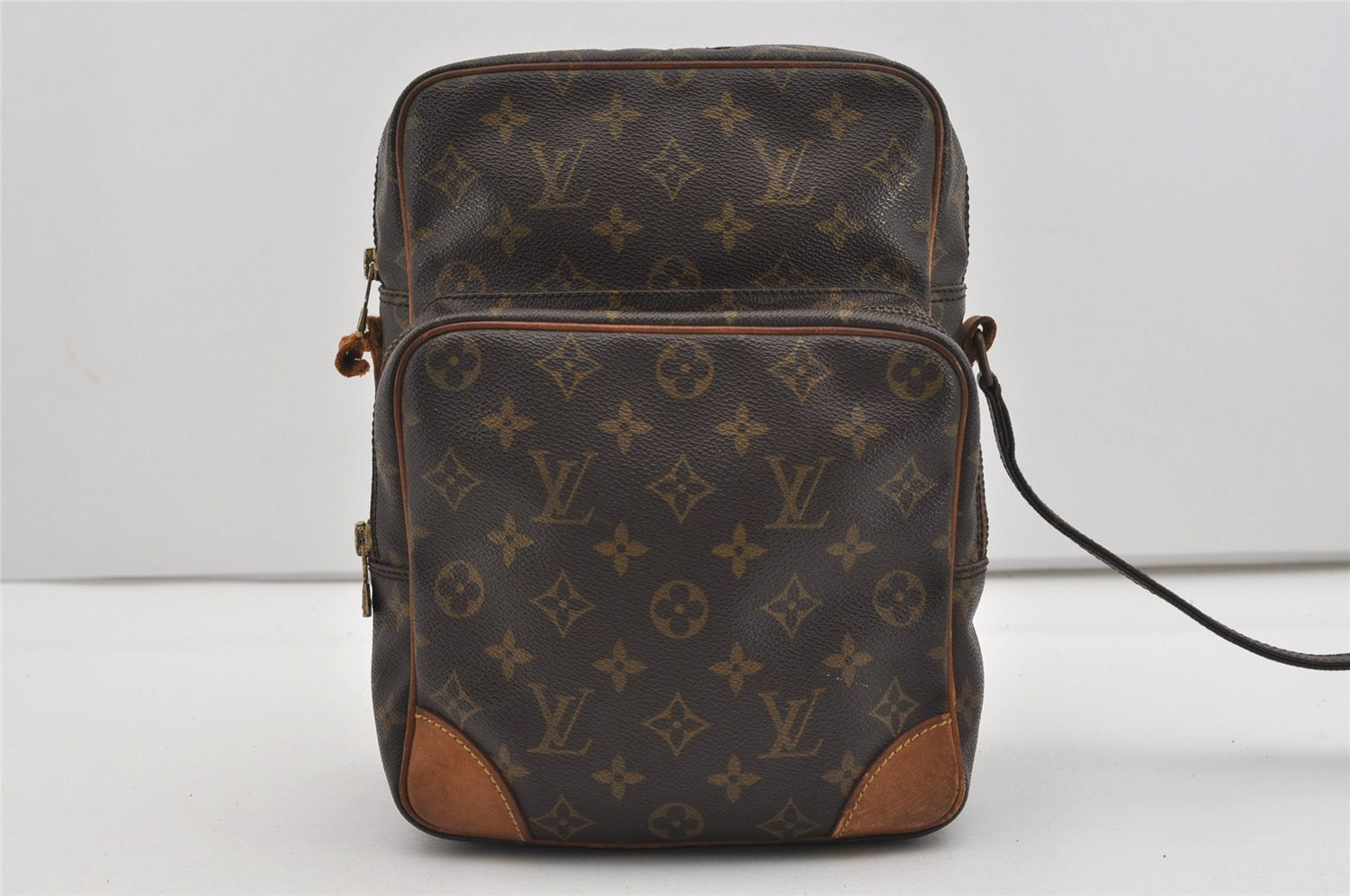 Authentic Louis Vuitton Monogram Amazone GM Shoulder Cross Bag M45232 Junk 8809I