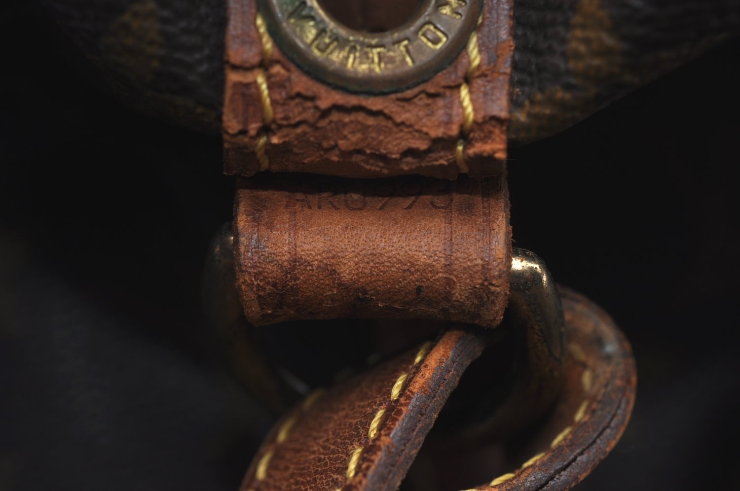 Authentic Louis Vuitton Monogram Noe Shoulder Drawstring Bag M42224 LV 8810I