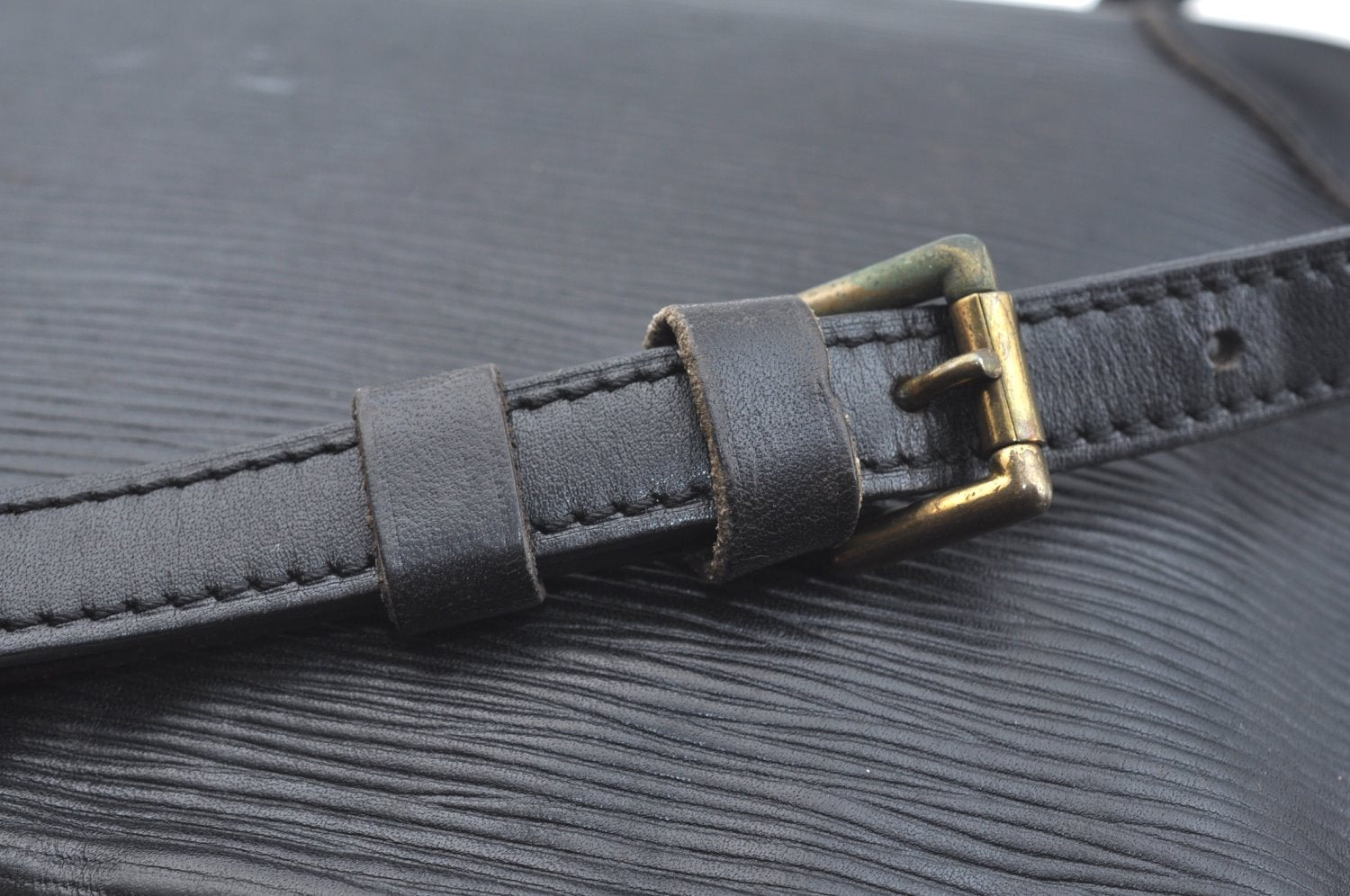 Auth Louis Vuitton Epi Trocadero 24 Shoulder Cross Body Bag M52312 Black 8811H