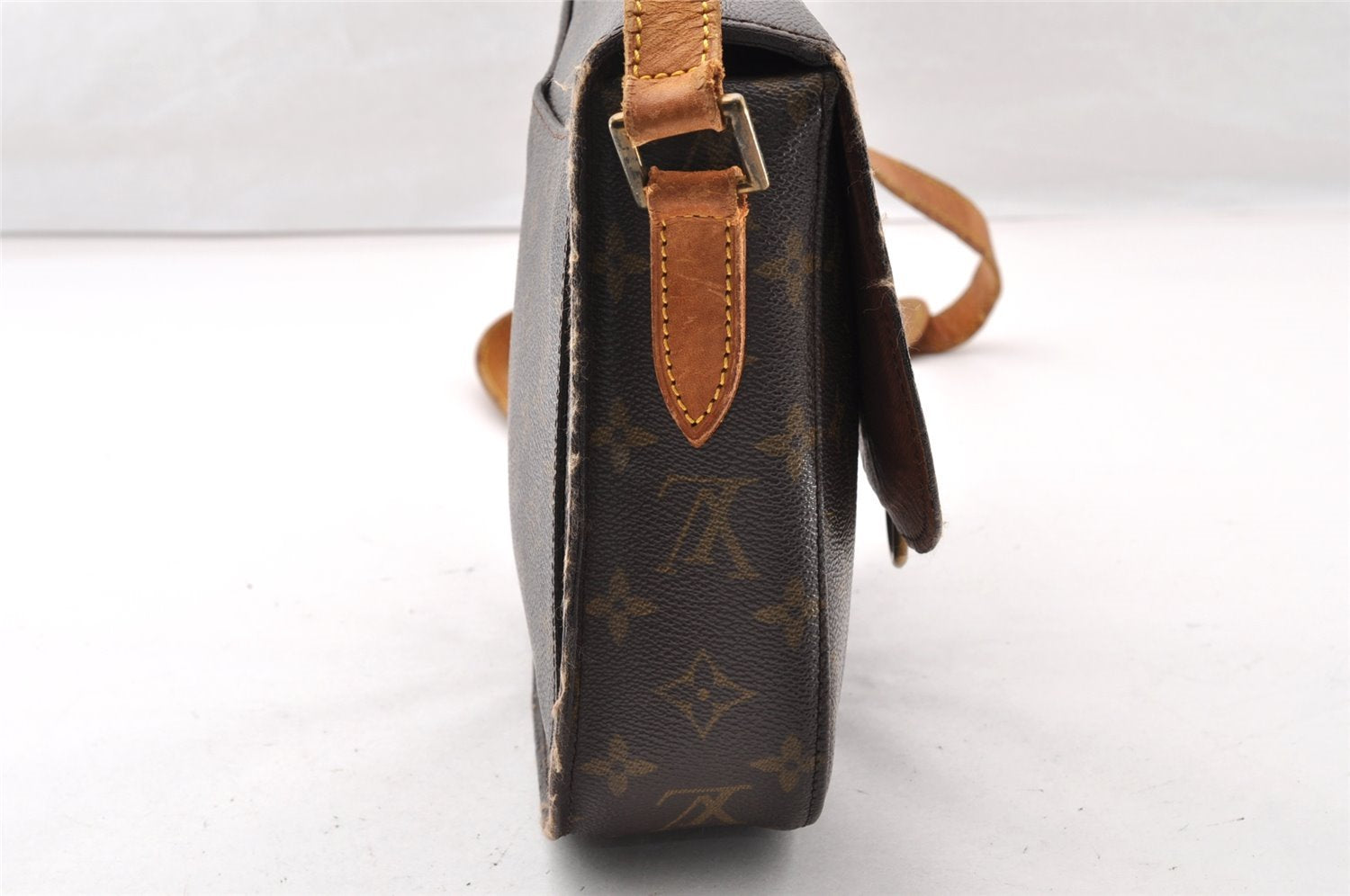 Authentic Louis Vuitton Monogram Saint Cloud GM M51242 Shoulder Bag Junk 8811I