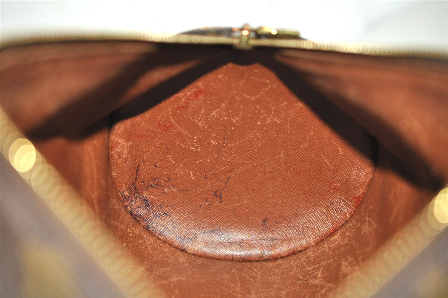 Authentic Louis Vuitton Monogram Papillon 30 Hand Bag M51385 LV 8811J