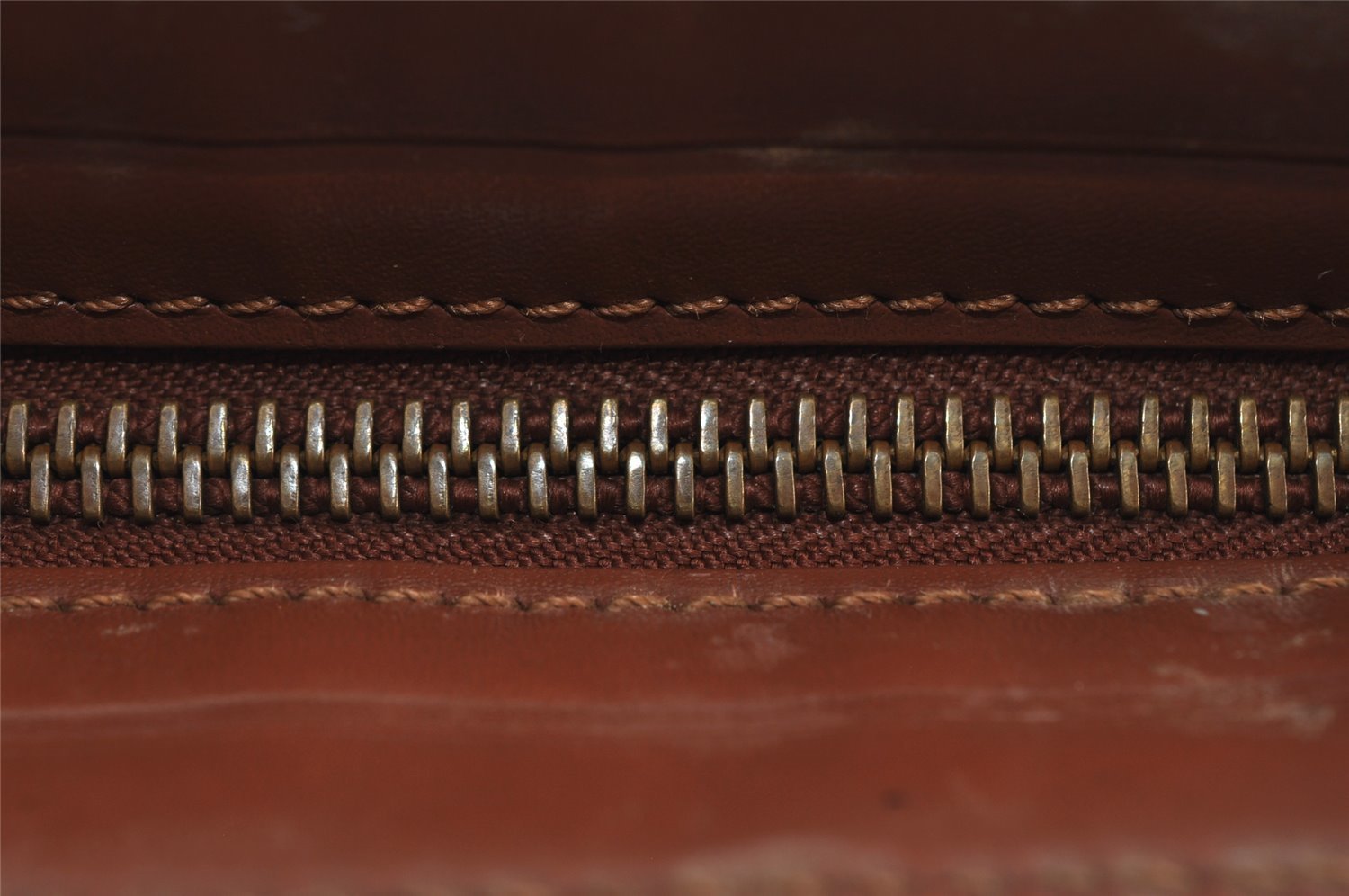 Authentic Louis Vuitton Monogram Pochette Homme Clutch Hand Bag M51795 LV 8812I