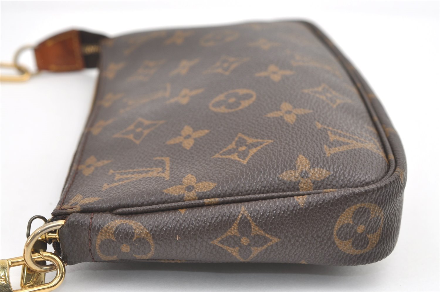 Authentic Louis Vuitton Monogram Pochette Accessoires Shoulder Cross Pouch 8812J