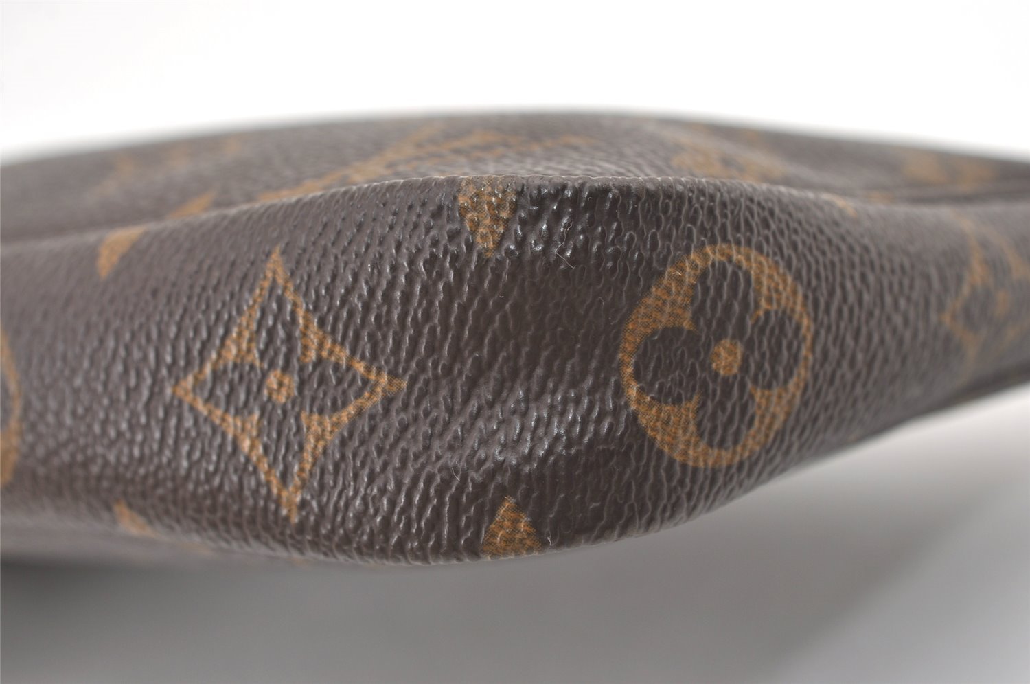 Authentic Louis Vuitton Monogram Pochette Accessoires Shoulder Cross Pouch 8812J