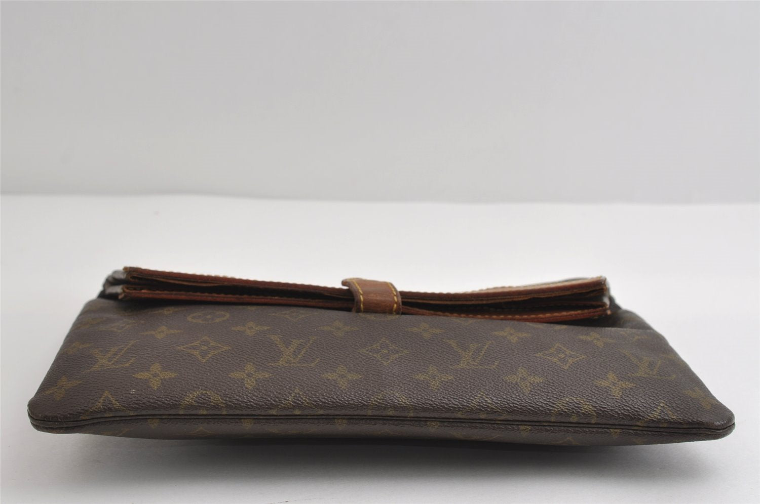 Auth Louis Vuitton Monogram Pochette Pliante Clutch Hand Bag Old Model LV 8813I