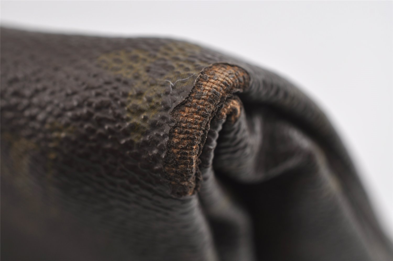 Auth Louis Vuitton Monogram Pochette Pliante Clutch Hand Bag Old Model LV 8813I