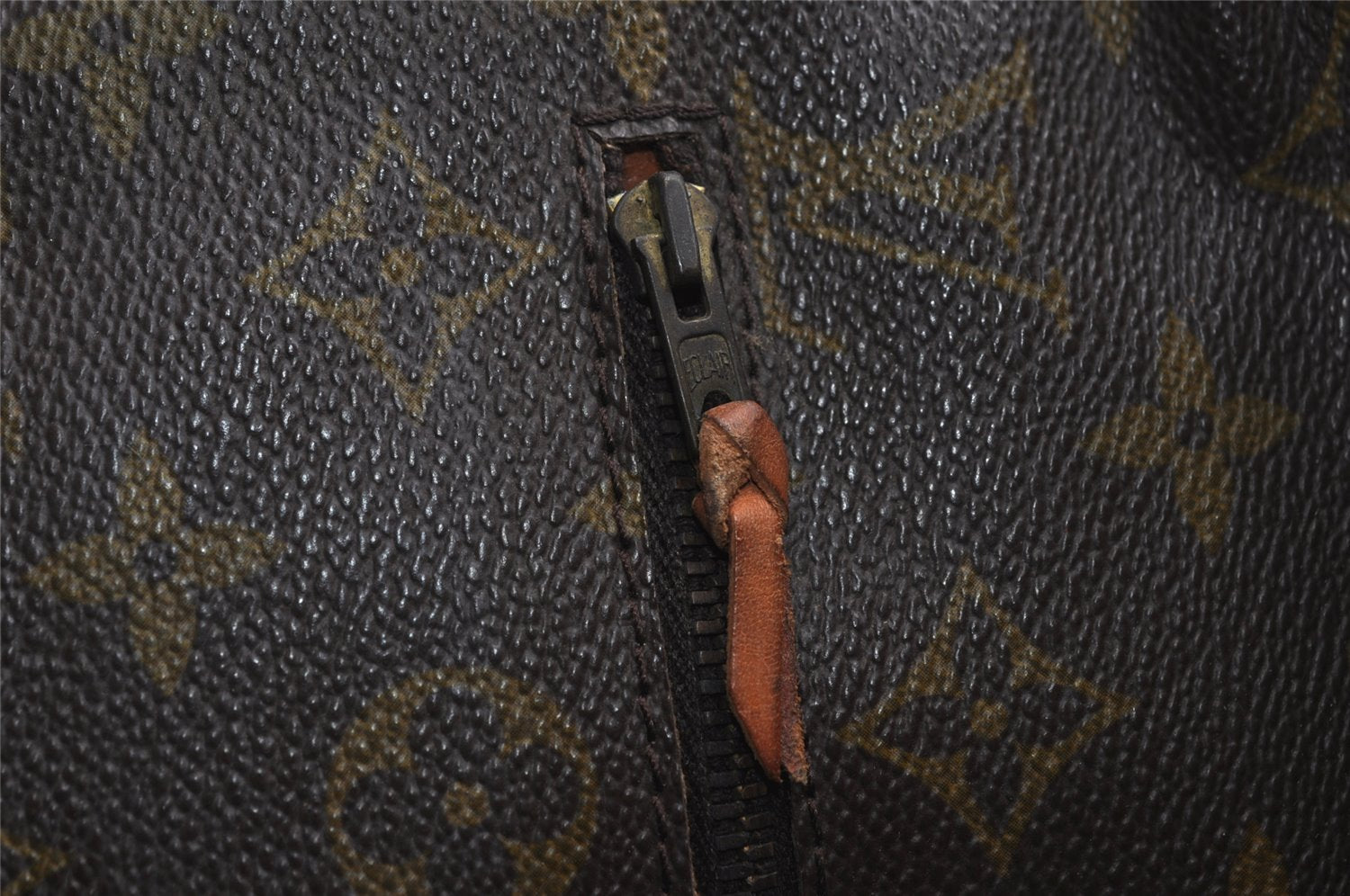 Auth Louis Vuitton Monogram Pochette Pliante Clutch Hand Bag Old Model LV 8813I