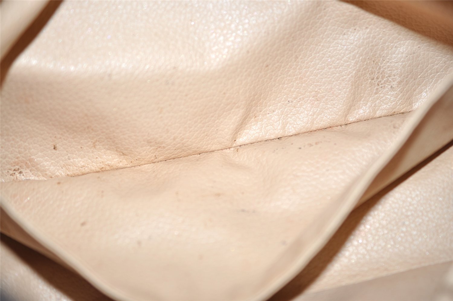 Auth Louis Vuitton Monogram Trousse Toilette 28 Clutch Hand Bag M47522 LV 8815I