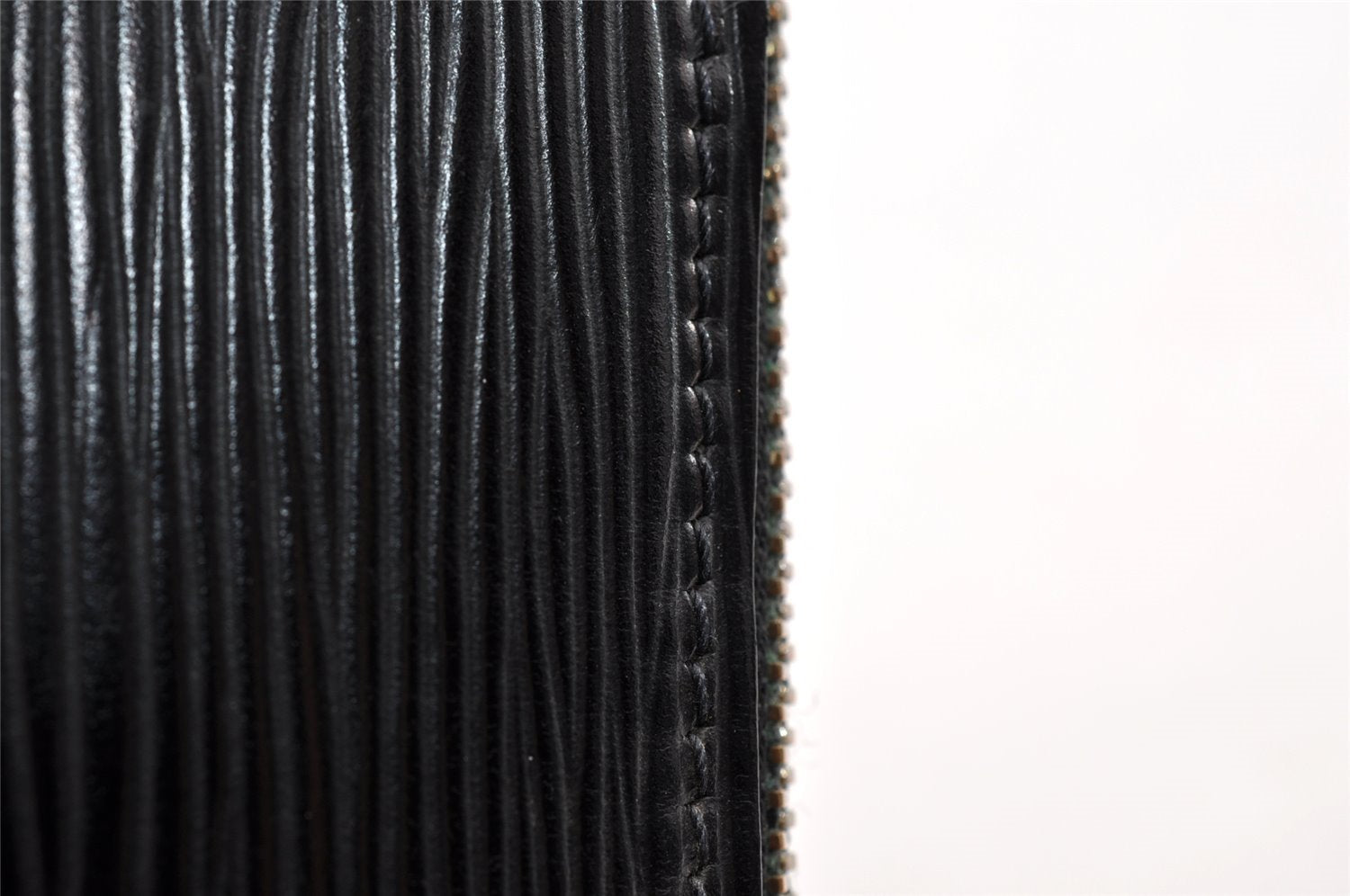 Authentic Louis Vuitton Epi Pochette Accessoires Pouch Black M52942 Junk 8816I