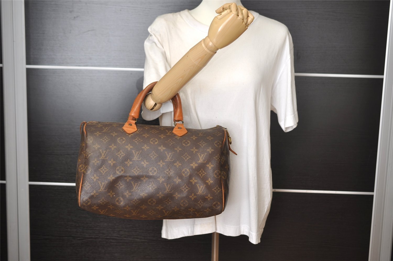 Authentic Louis Vuitton Monogram Speedy 35 Hand Boston Bag USA Model LV 8823I