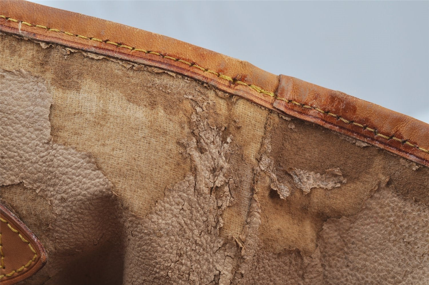 Authentic Louis Vuitton Monogram Bucket GM Shoulder Tote Bag M42236 Junk 8825I