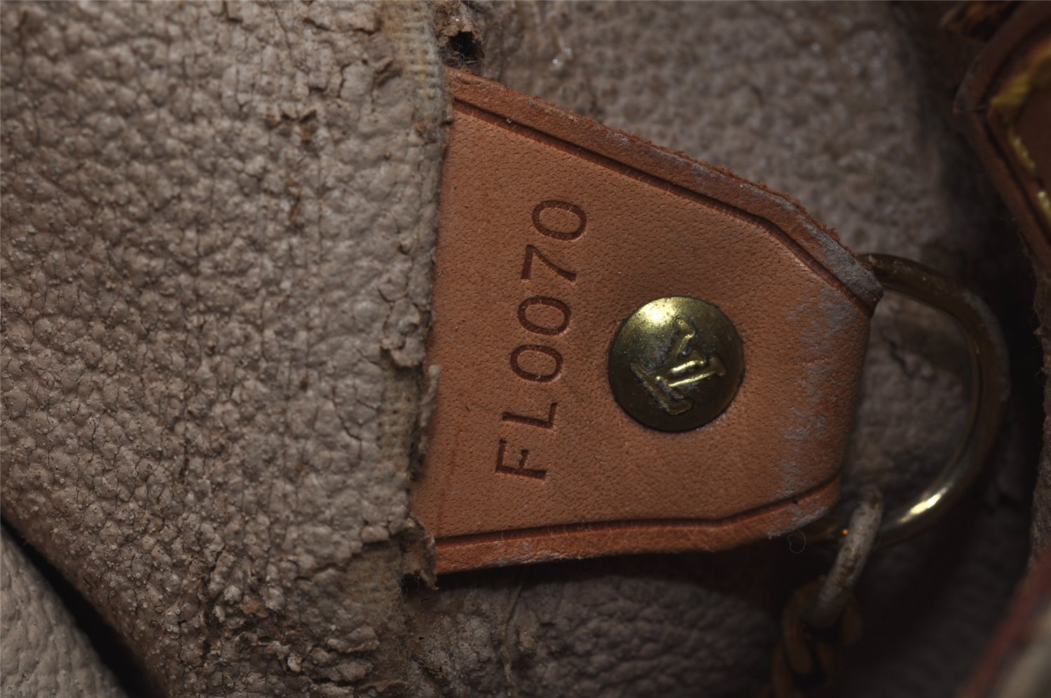 Authentic Louis Vuitton Monogram Bucket GM Shoulder Tote Bag M42236 Junk 8825I