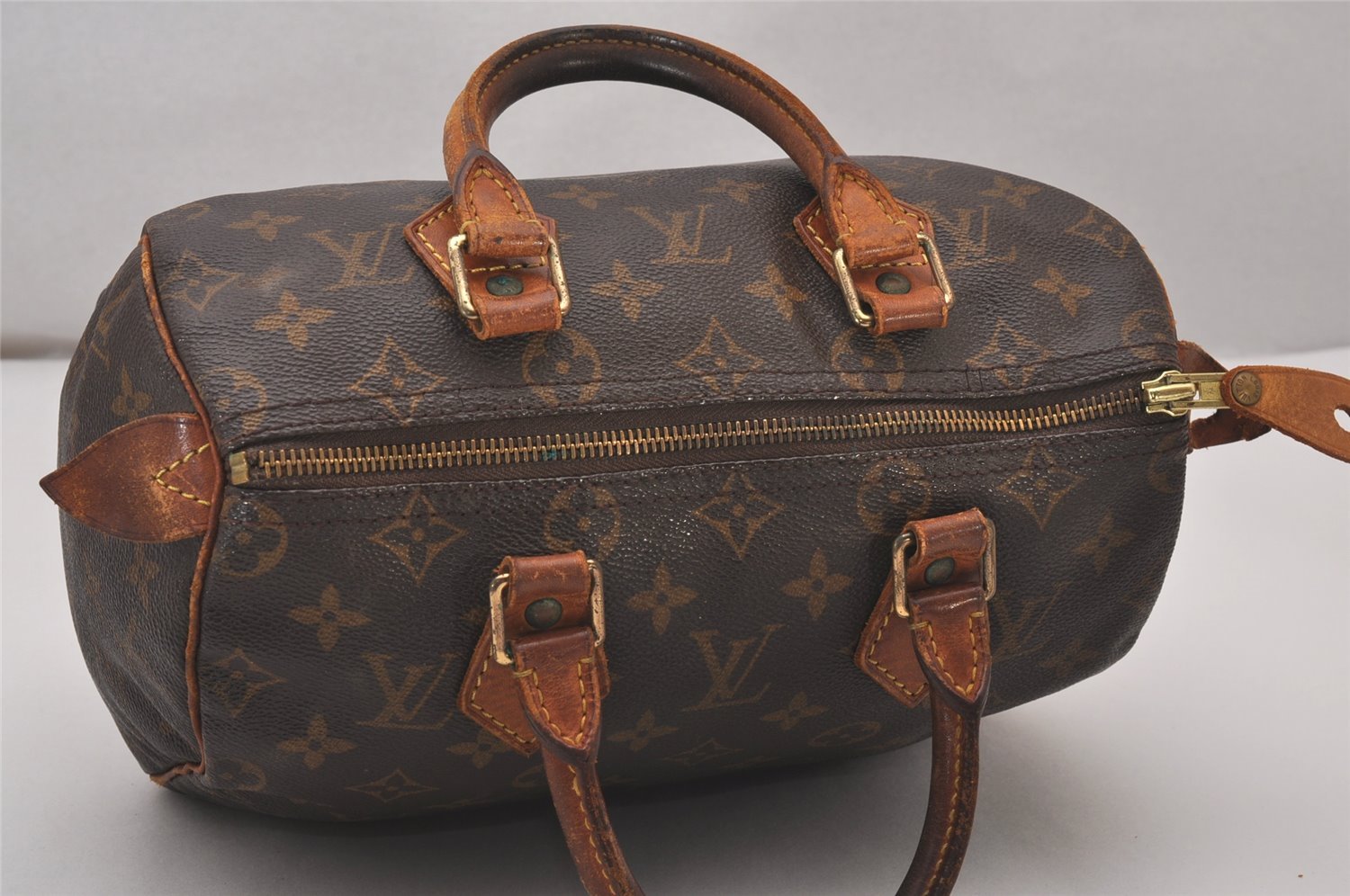 Authentic Louis Vuitton Monogram Speedy 25 Boston Hand Bag M41528 LV 8826I