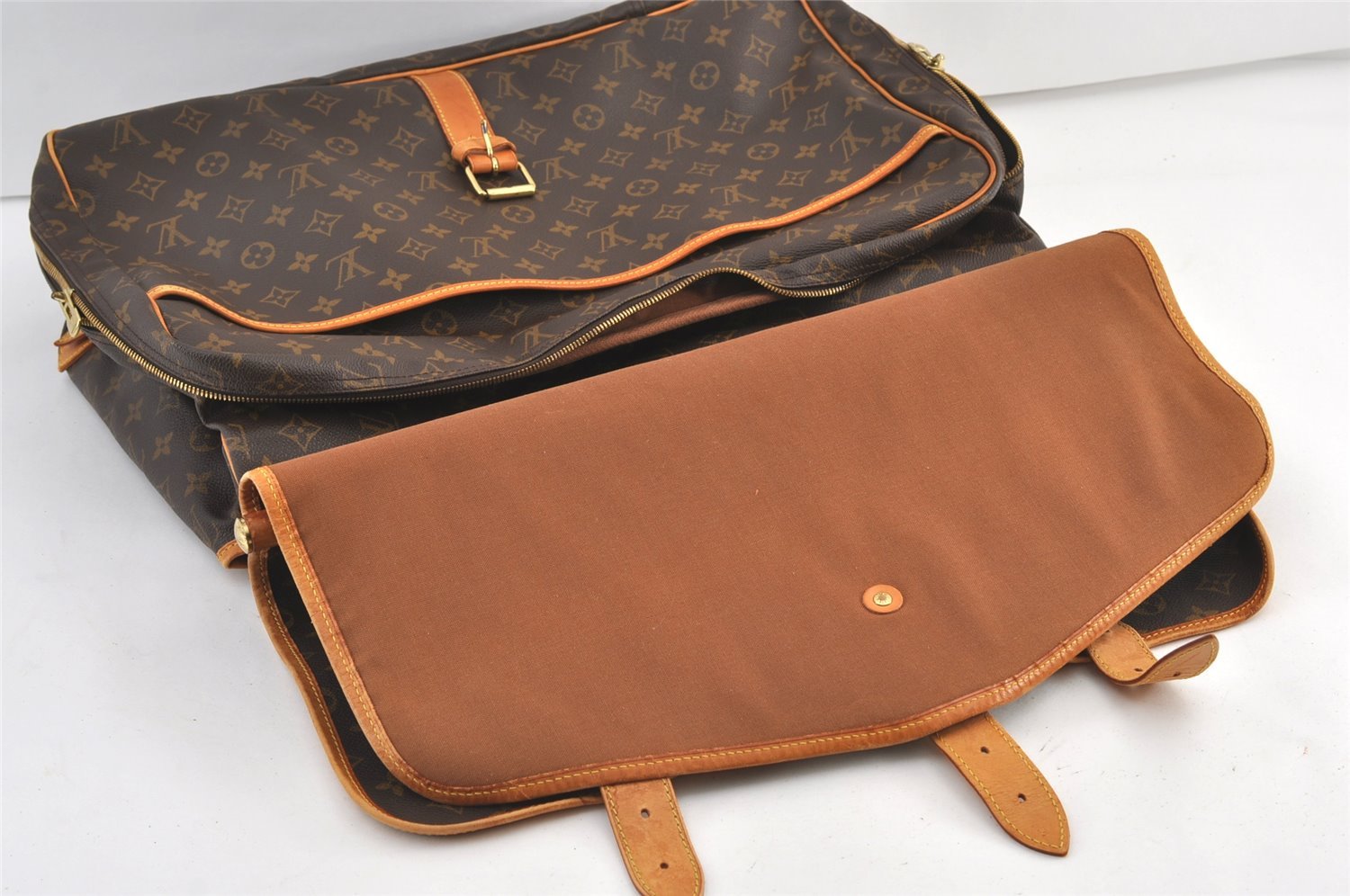 Auth Louis Vuitton Monogram Sac Chasse 2Way Shoulder Boston Bag M41140 LV 8827J