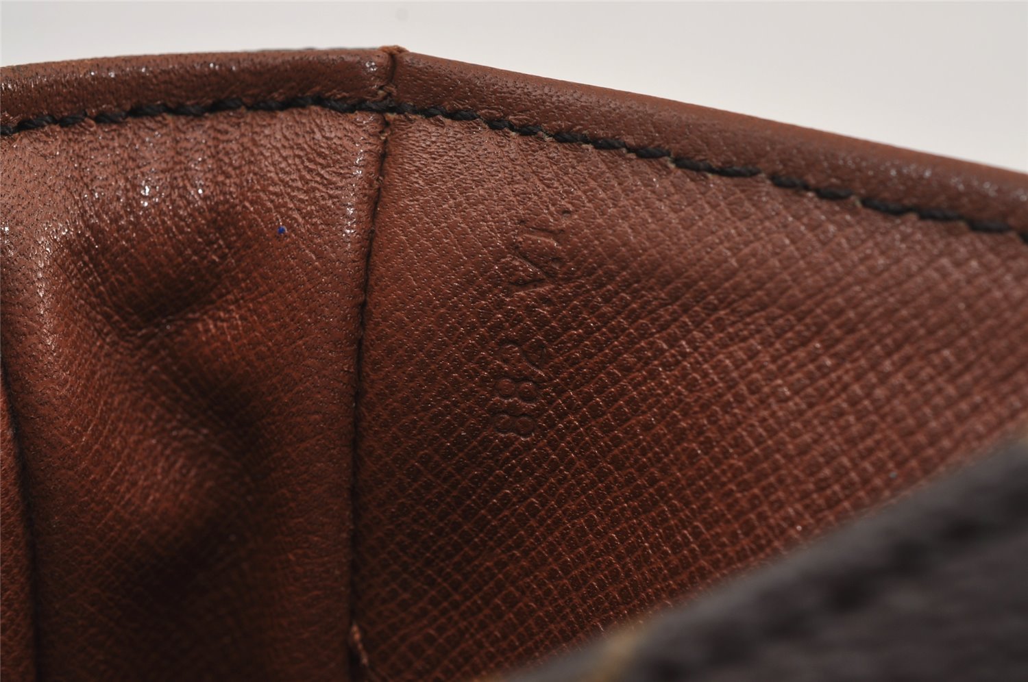 Authentic Louis Vuitton Monogram Chantilly PM Shoulder Cross Bag M51234 LV 8828J