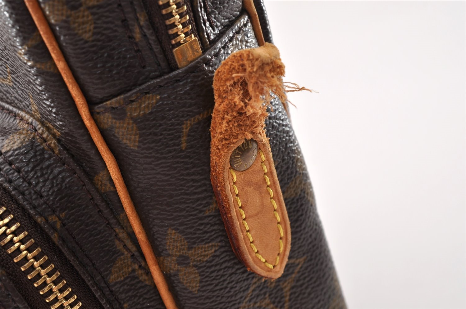 Authentic Louis Vuitton Monogram Amazone Shoulder Cross Bag M45236 Junk 8830I