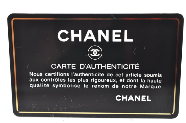 Authentic CHANEL Vintage Caviar Skin Shoulder Hand Bag Purse White 8831H