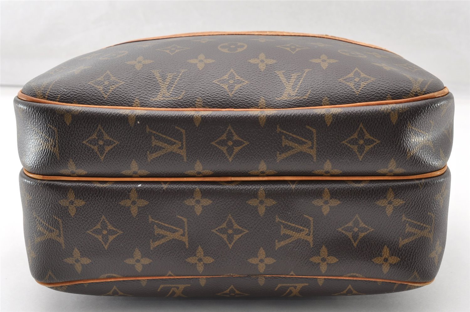 Authentic Louis Vuitton Monogram Reporter PM Shoulder Bag M45254 Junk 8832I