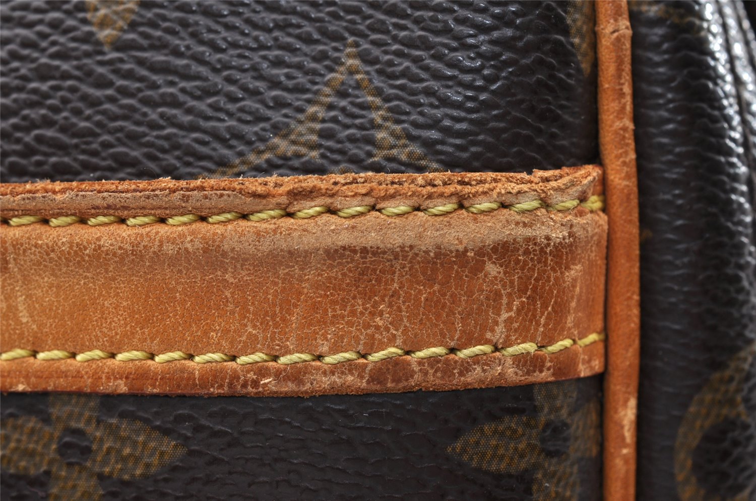 Authentic Louis Vuitton Monogram Reporter PM Shoulder Bag M45254 Junk 8832I