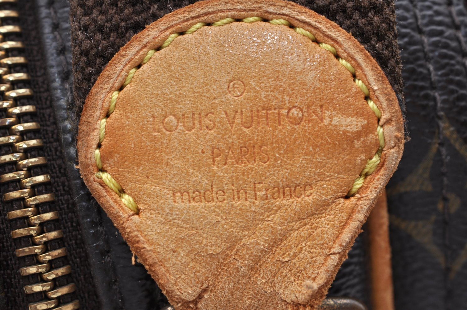 Authentic Louis Vuitton Monogram Reporter PM Shoulder Bag M45254 Junk 8832I