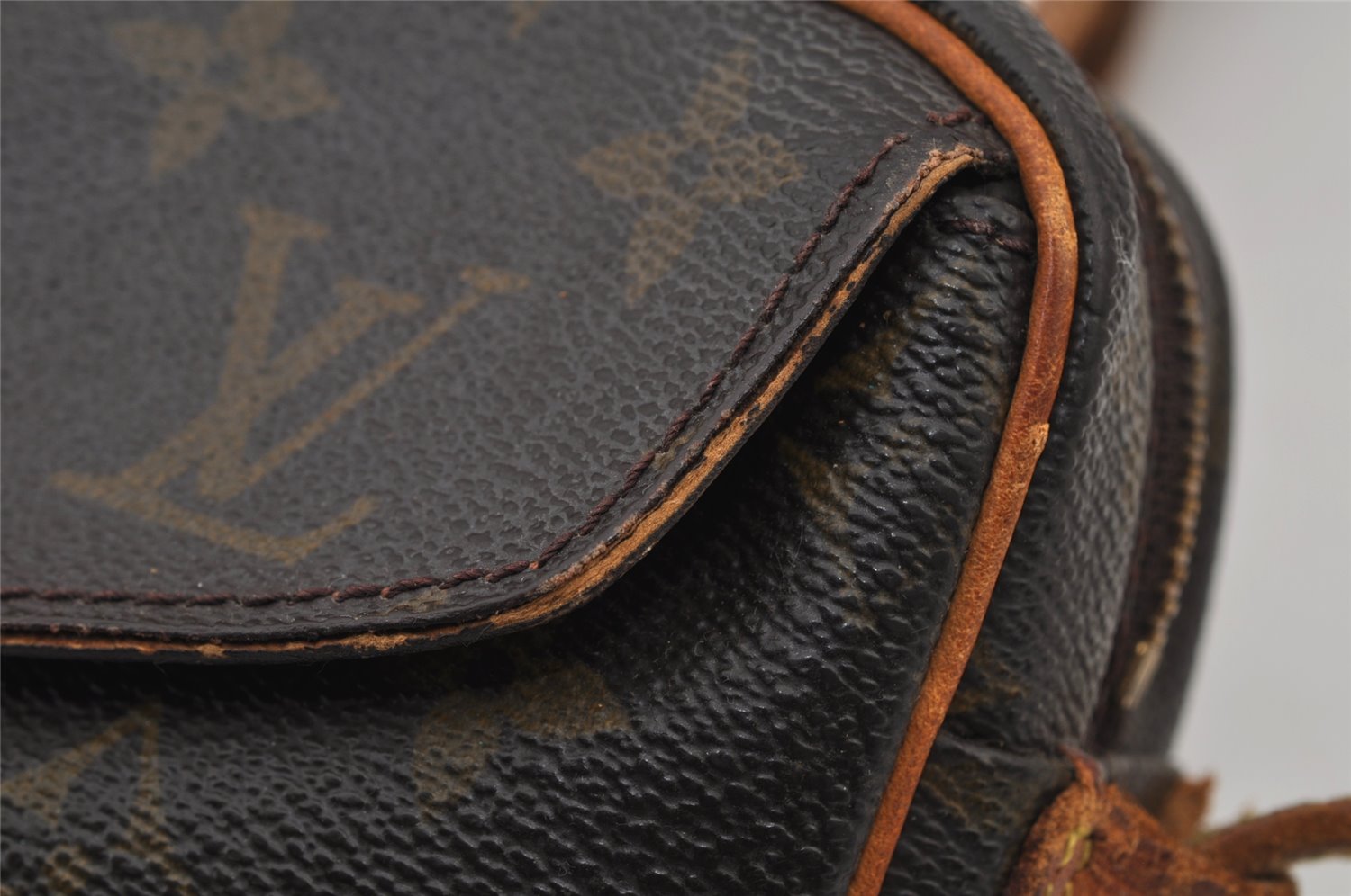 Authentic Louis Vuitton Monogram Jeune Fille MM M51226 Shoulder Cross Bag 8832J