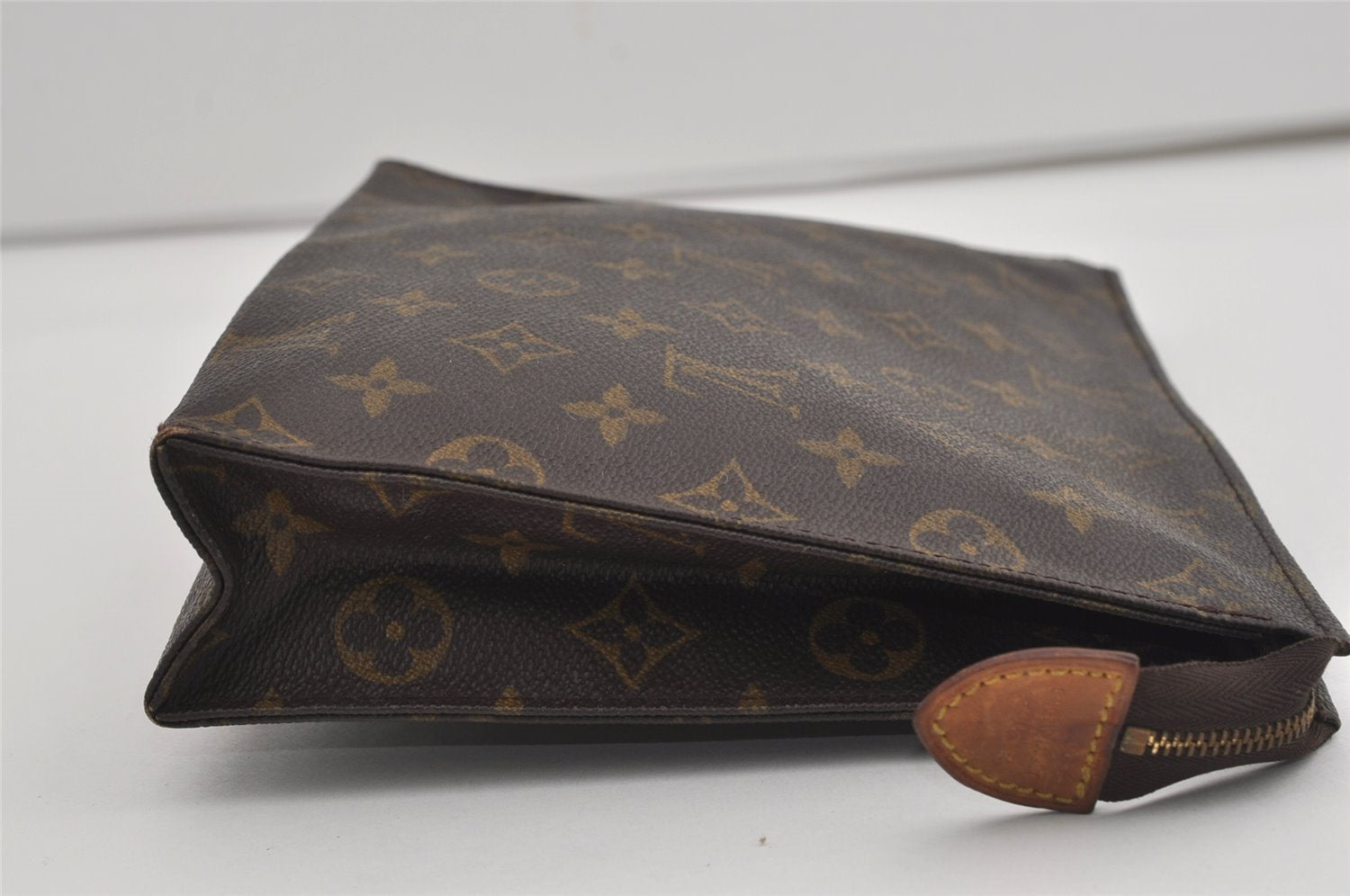 Auth Louis Vuitton Monogram Poche Toilette 26 M47542 Cosmetics Pouch Junk 8833I