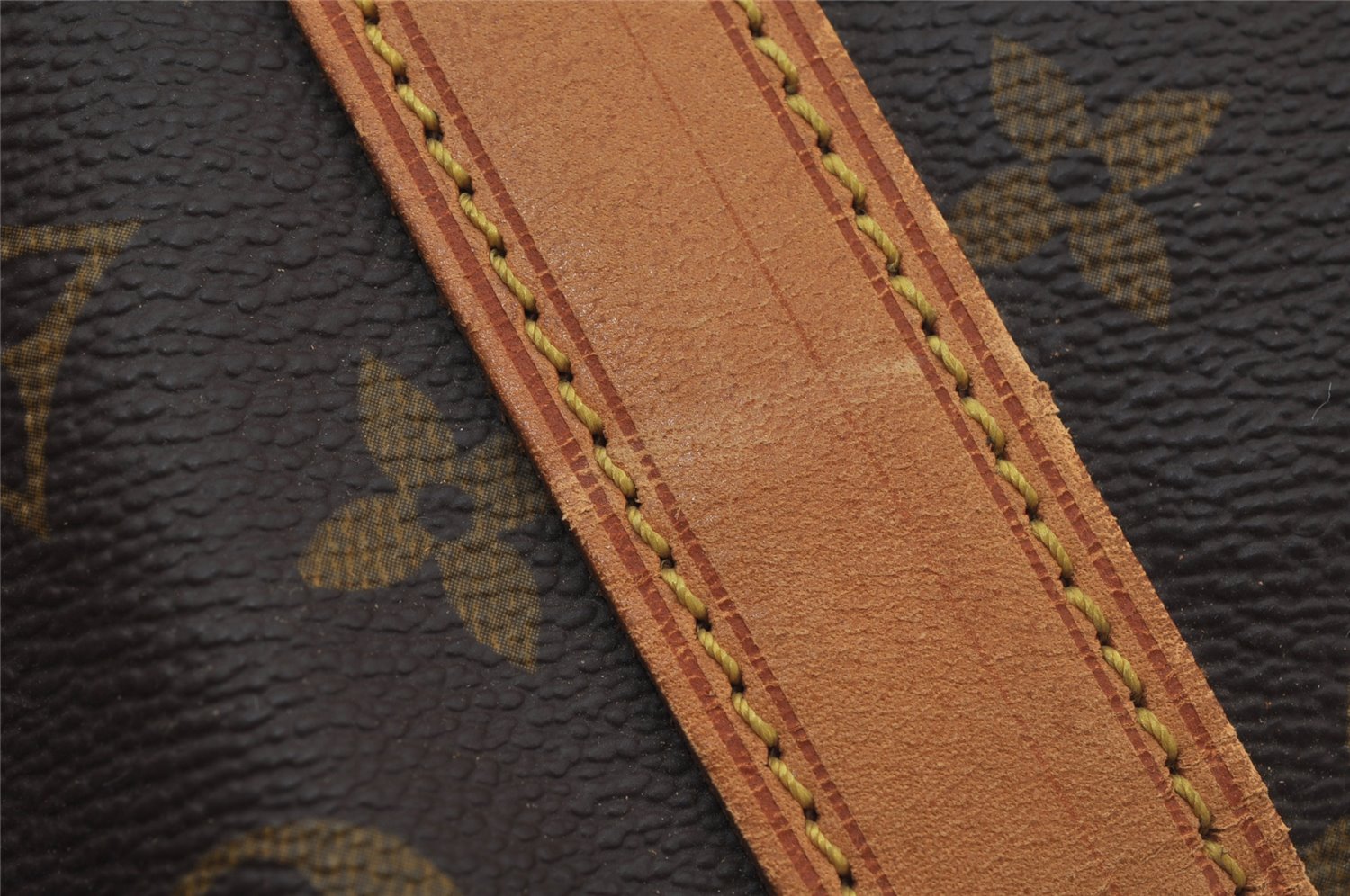 Authentic Louis Vuitton Monogram Randonnee GM Shoulder Bag M42244 LV 8835J