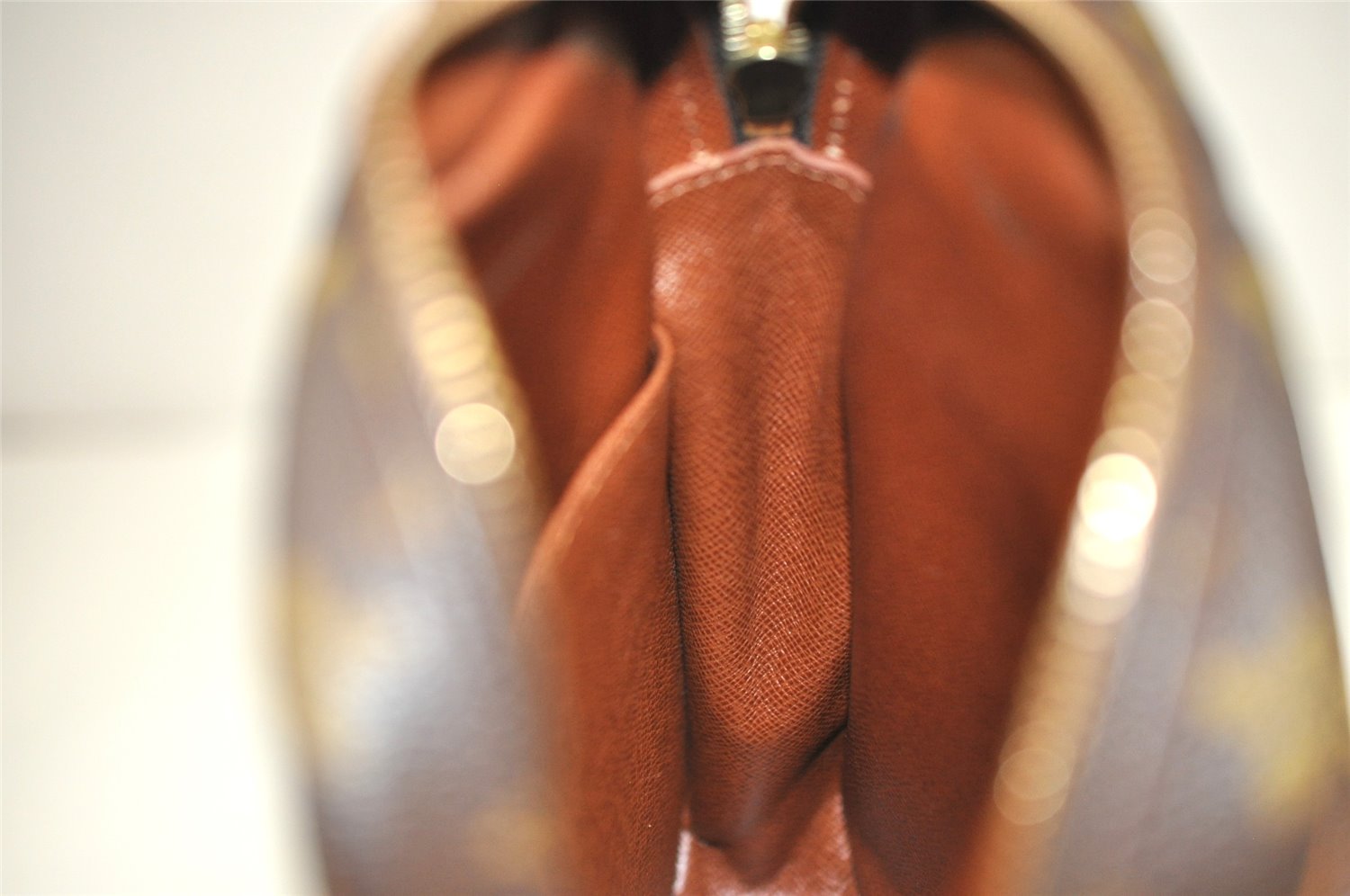 Authentic Louis Vuitton Monogram Amazone Shoulder Cross Bag M45236 Junk 8838J