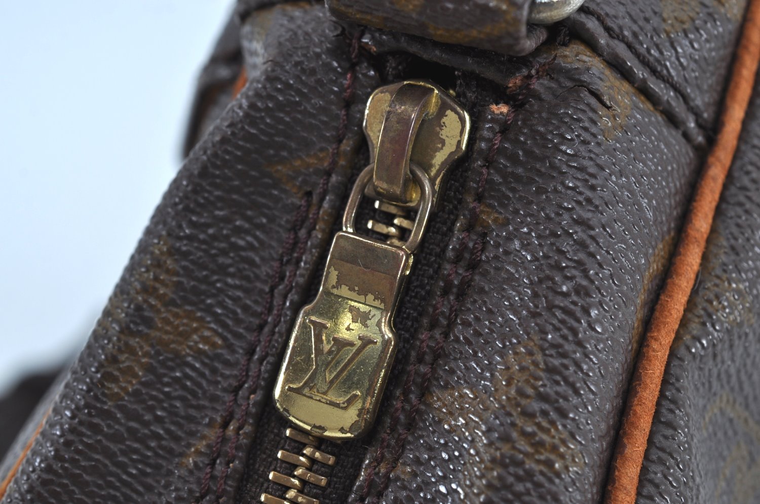 Auth Louis Vuitton Monogram Petit Marceau Shoulder Cross Bag Old Model LV 8841I