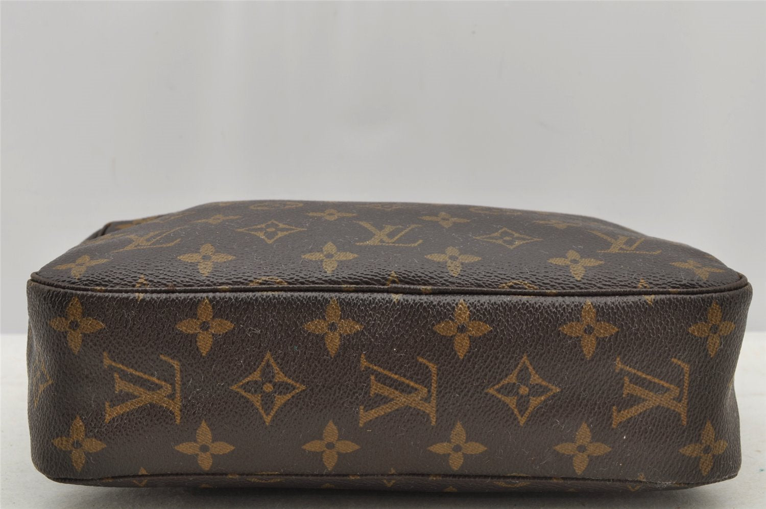 Auth Louis Vuitton Monogram Trousse Toilette 23 Clutch Bag M47524 Junk 8843I