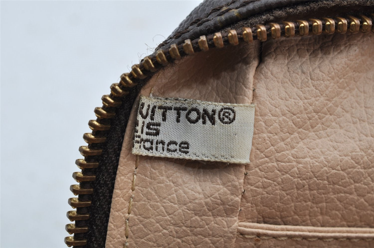 Auth Louis Vuitton Monogram Trousse Toilette 23 Clutch Bag M47524 Junk 8843I