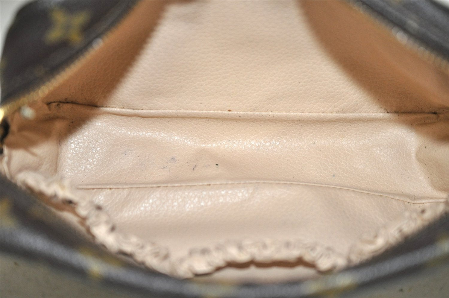 Auth Louis Vuitton Monogram Trousse Toilette 23 Clutch Bag M47524 Junk 8843I